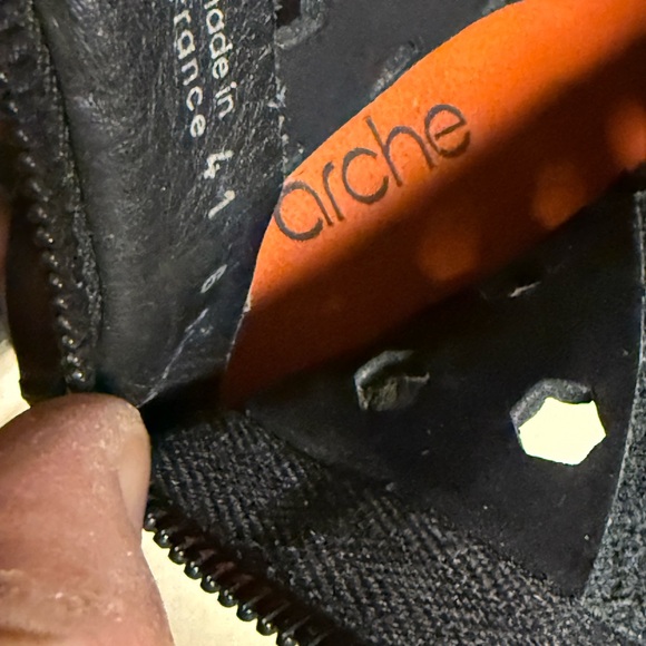 Arche Rear Zip Black Nubuck Leather Lazer Cut Women Shoes / Bootie Sz 41EU/10 US - Picture 4 of 5